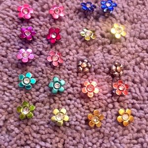 Flower shaped earrings